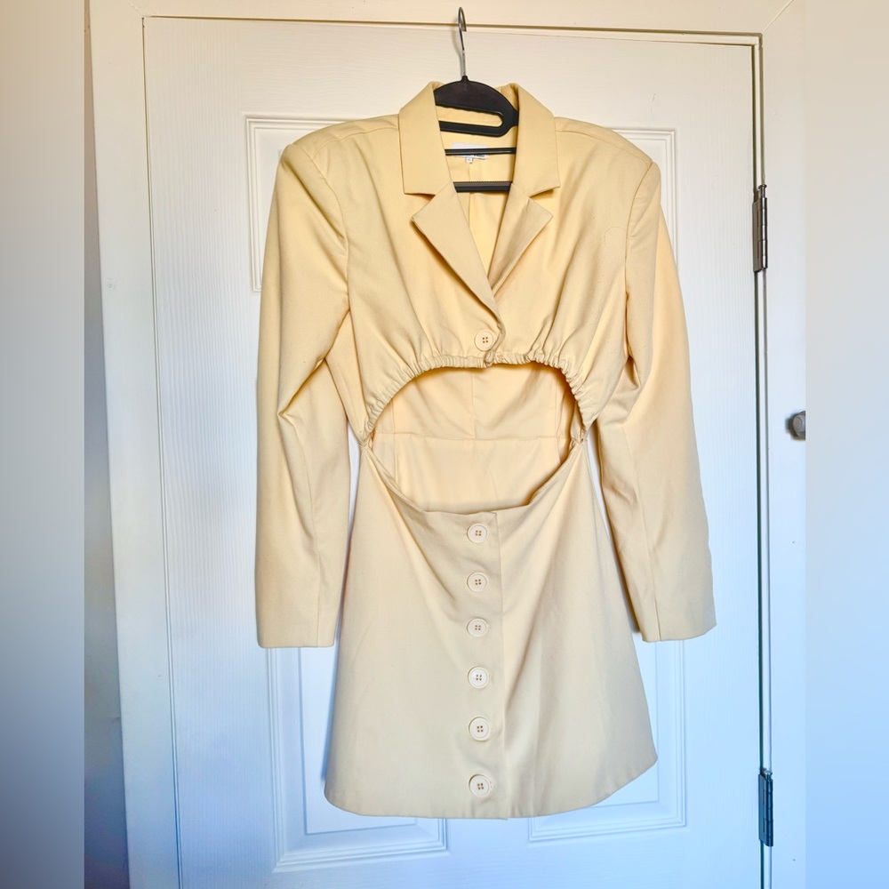 Trendy Yellow Button-Down Dress - DANIELLE BERNSTEIN